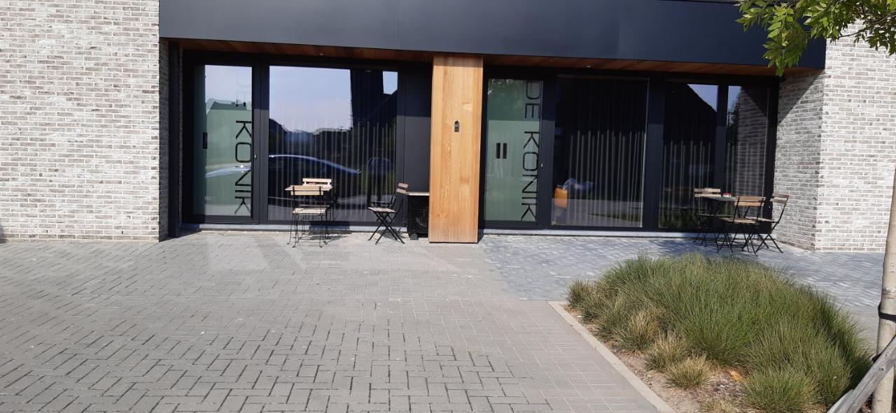 De Konik Hotel Uikhoven Exterior photo